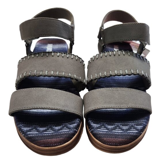 Muk Luks Gray and Brown Sandals - Picture 4 of 11